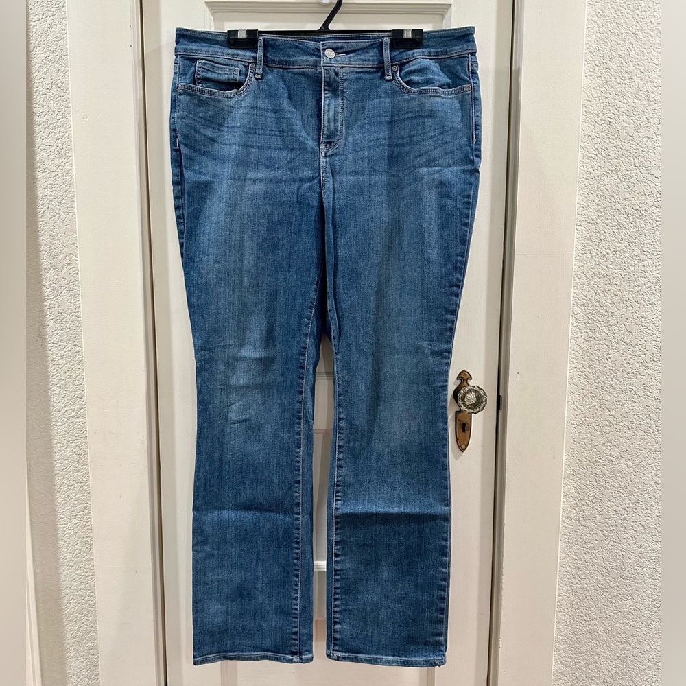 NYDJ Marilyn Straight Jeans
